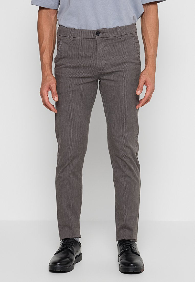 SLIM FIT Media 1