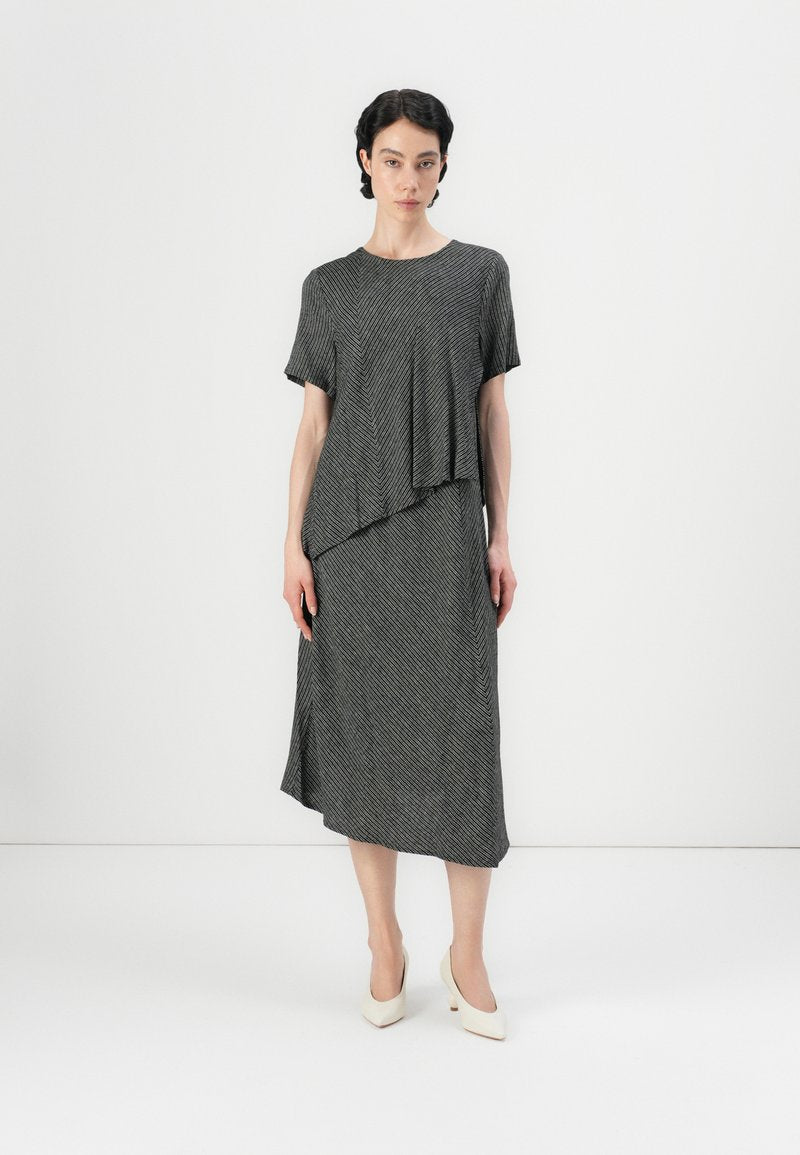 DKNY Freizeitkleid Media 1