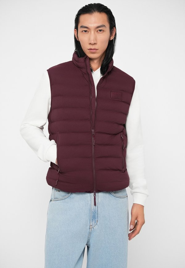 EA7 Emporio Armani