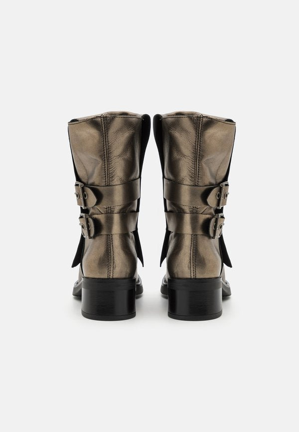 Steve Madden BONFIRE