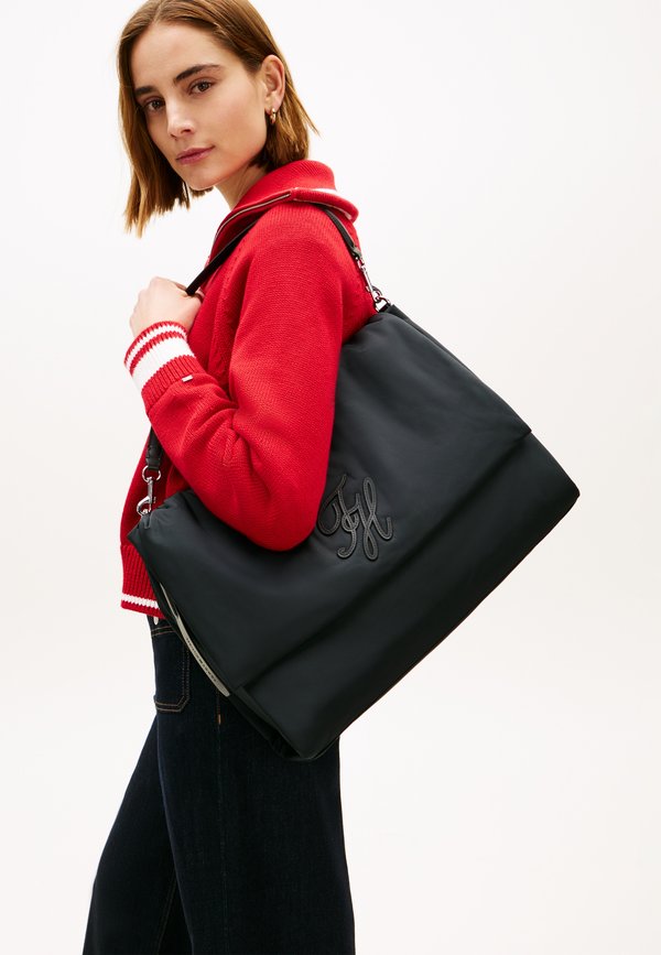 Tommy Hilfiger LOGO FLAP SHOULDER BAG - Tote bag - black