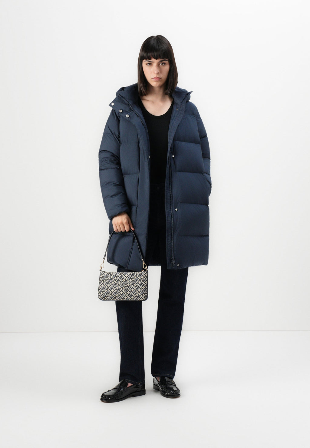 MODERN COAT Media 2