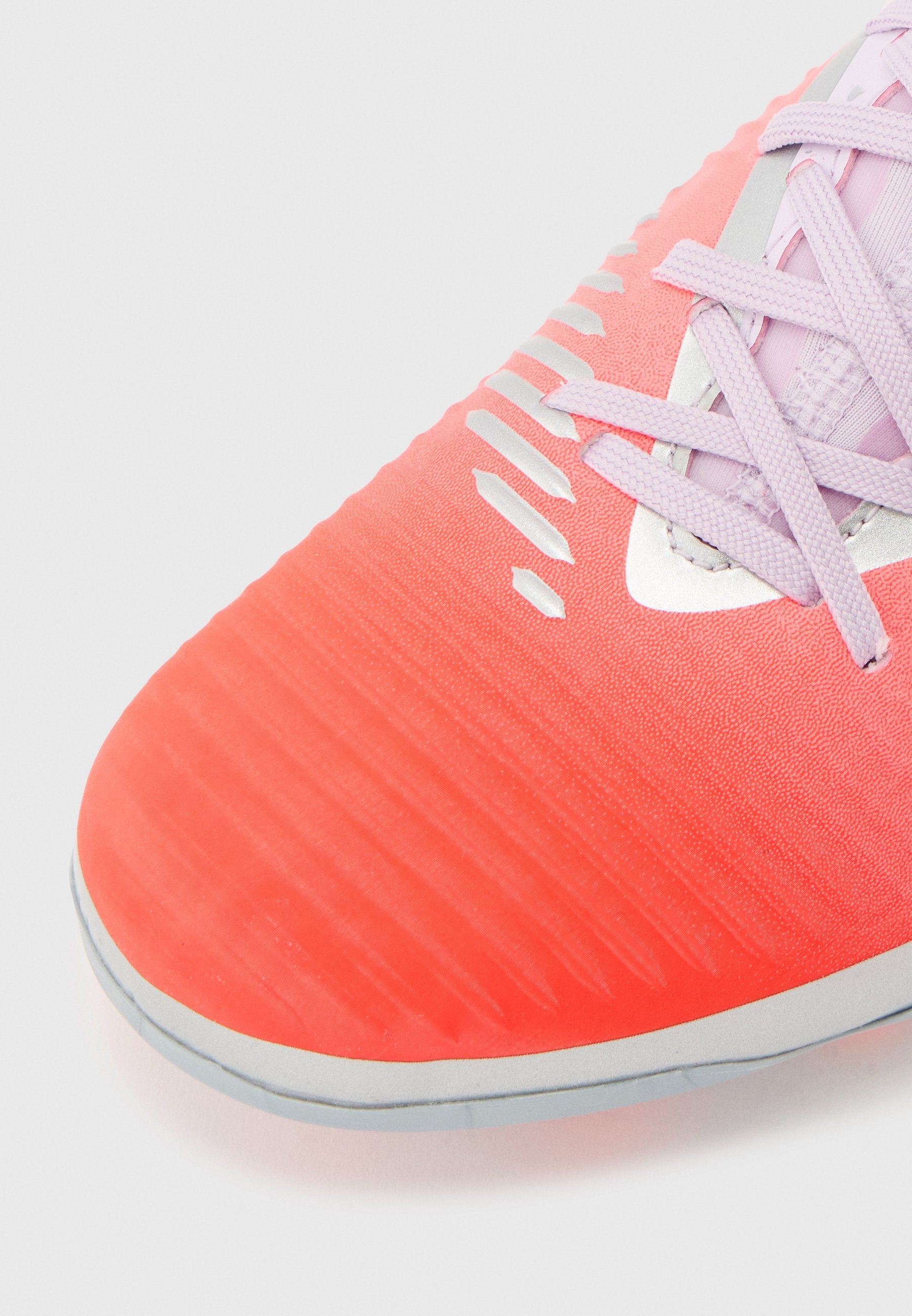 Nike Performance JR PHANTOM 6 LOW ACADEMY FG/MG ALEXIA PUTELLAS UNISEX