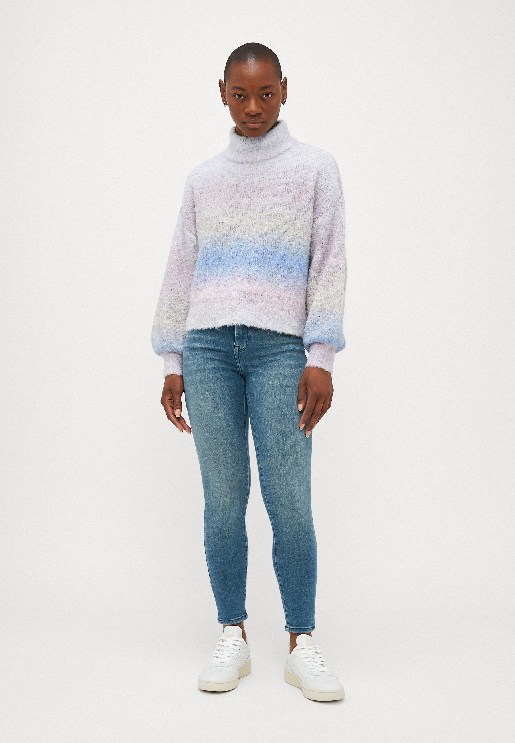 ONLY Petite ONLLUNA HIGH NECK