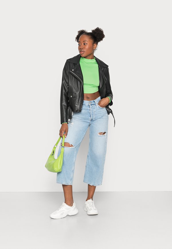 Nly by Nelly CURVED SPORTY