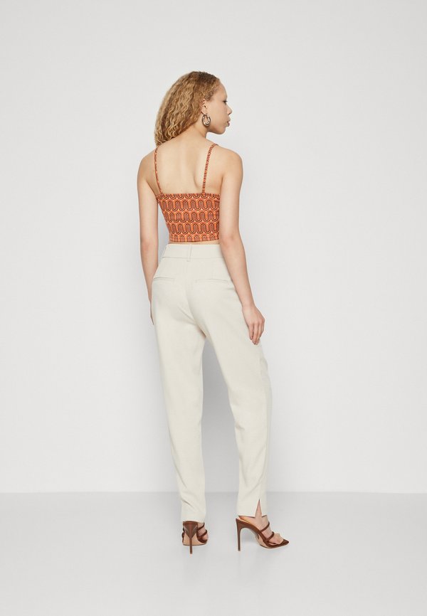 Vero Moda VMCHANDY TAPERED SLIT