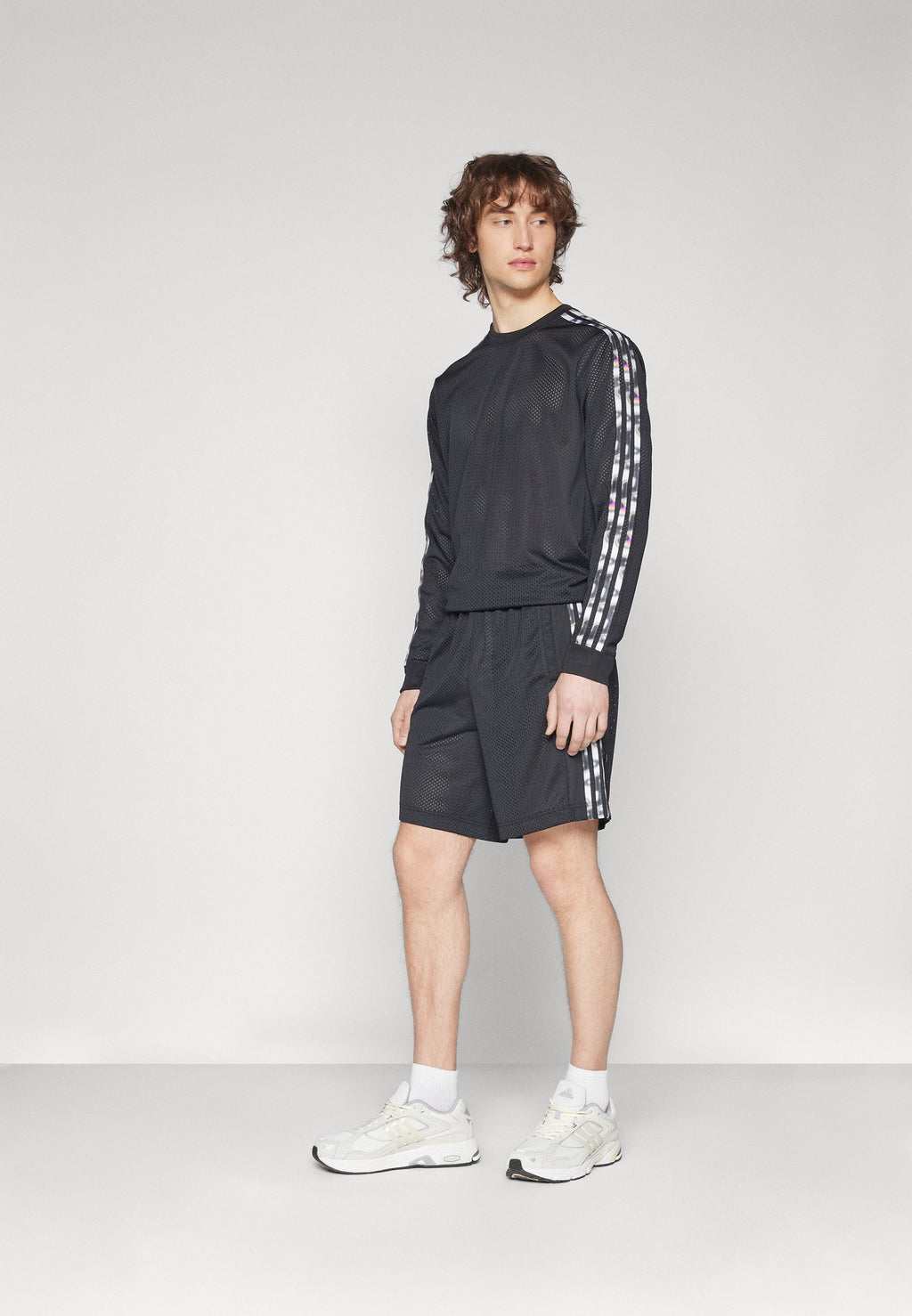 adidas Originals PRIDE ADIBREAK