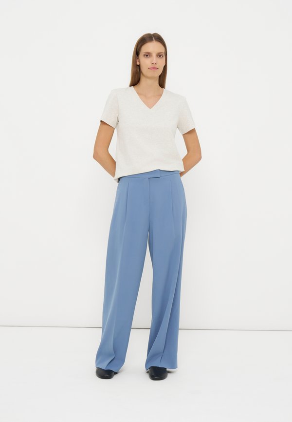 Calvin Klein Jeans