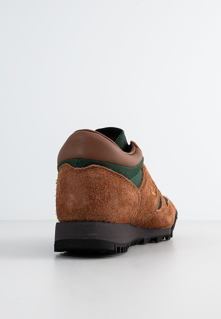 New Balance UALGSV1
