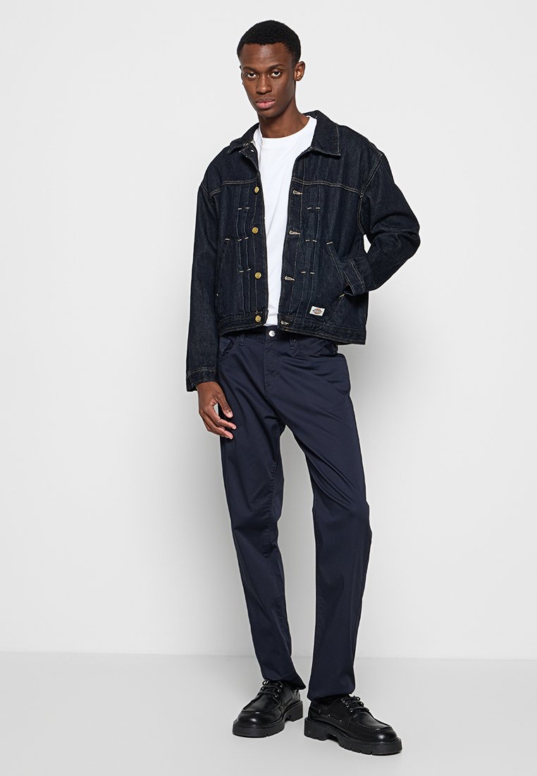 Armani Exchange Stoffhose Media 2