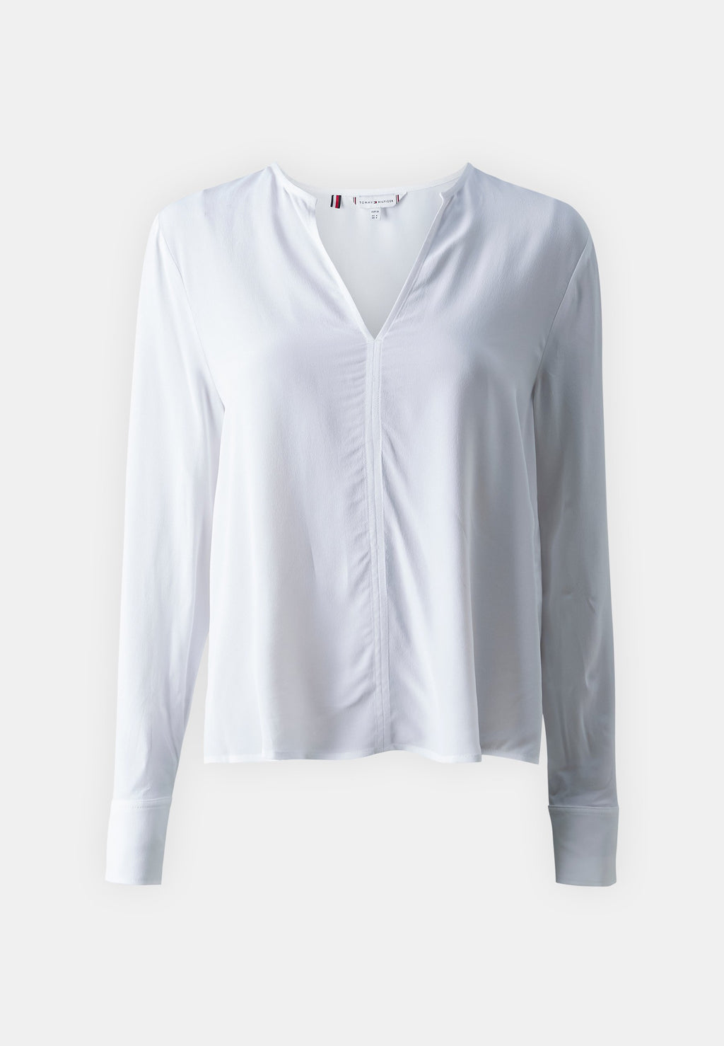 V NECK Media 1