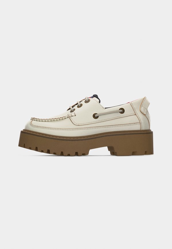 Tommy Jeans ARCHIVE LEATHER CHUNKY CLEAT BOAT SHOES