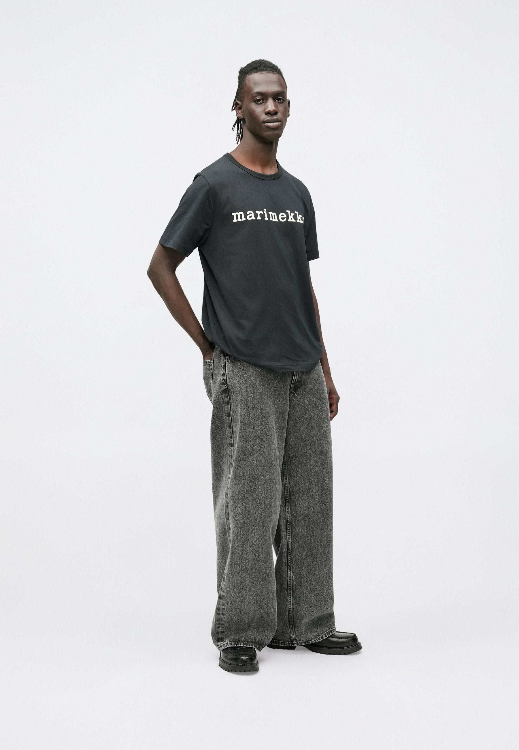 Marimekko VIHNE LOGO PLACEMENT UNISEX