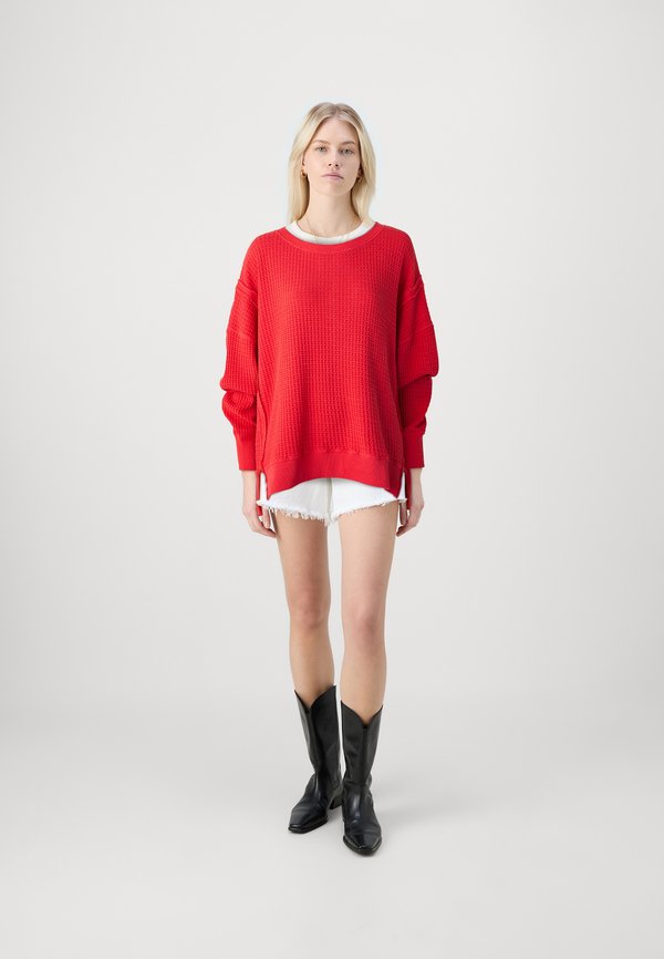 American Eagle BIG HUG