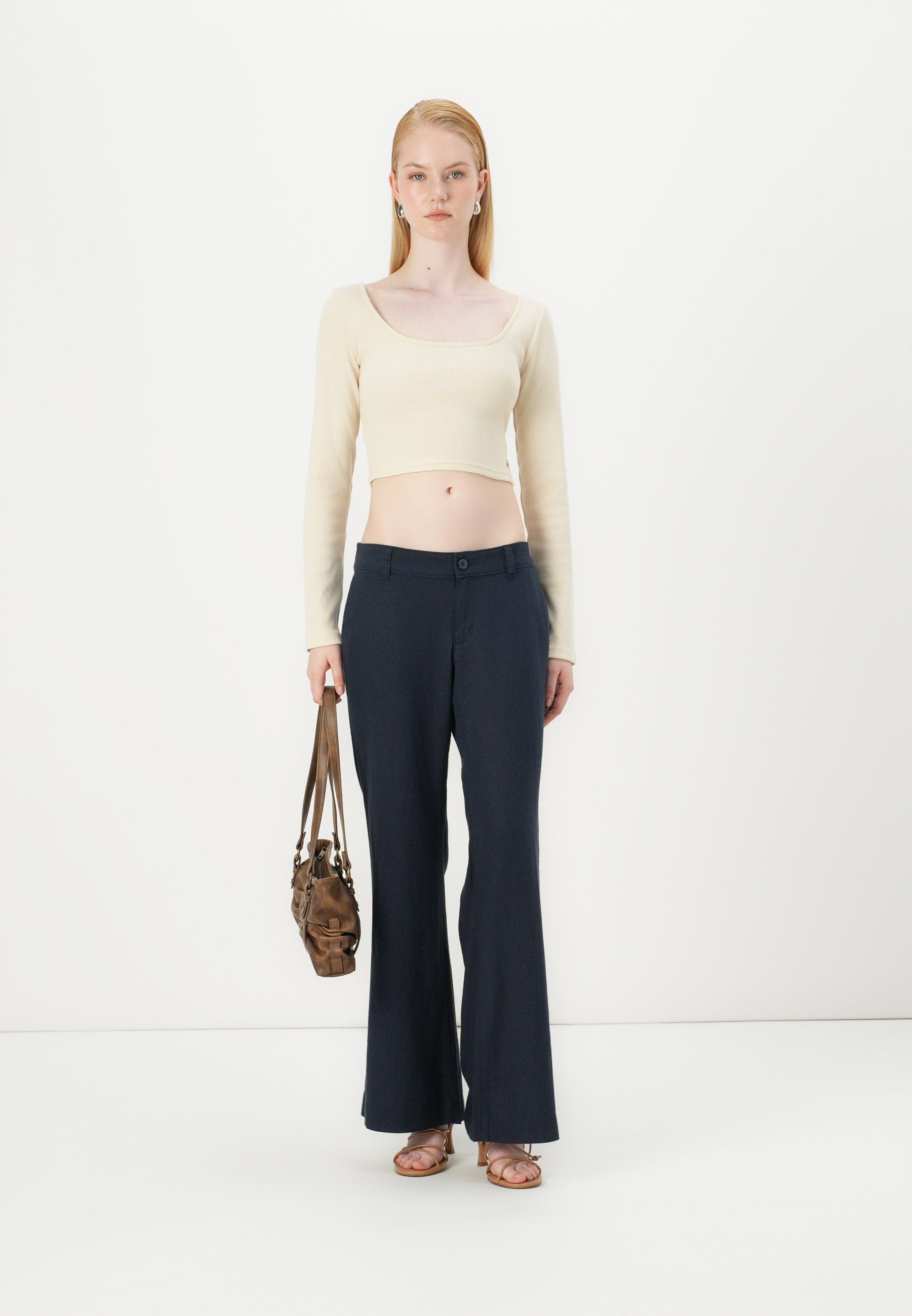 Hollister Co. TAILORED BAGGY FLARE
