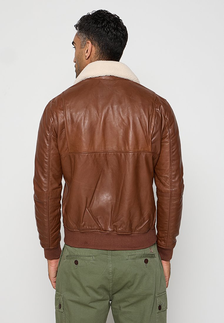 Lee Cooper ALISTER