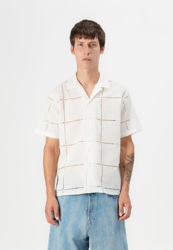 Jack & Jones Resort Relaxed Fit - Shirt - cloud dancer