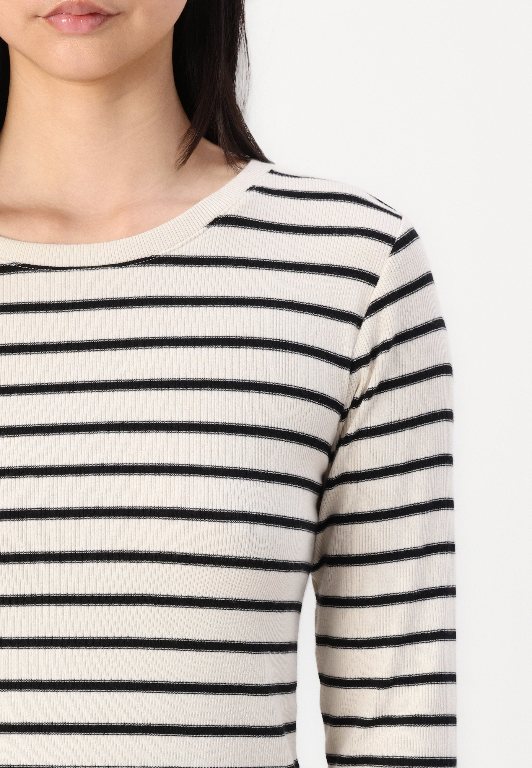 GAP CROP CREW