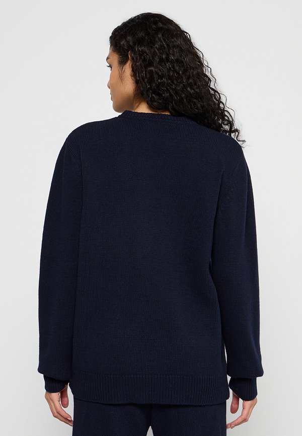 RIVIERAS CREWNECK