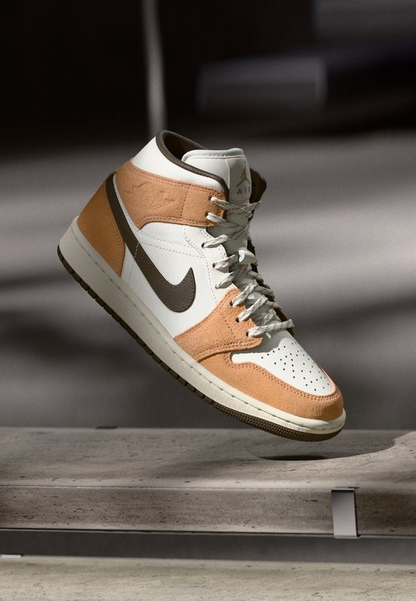 Jordan AIR JORDAN 1 MID
