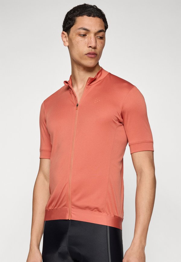 Craft CORE ESSENCE REGULAR FIT