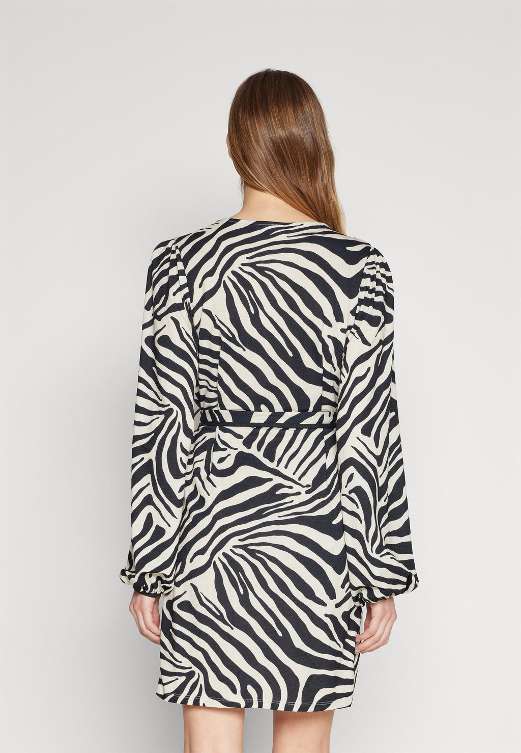 VILA VIMIRAN MOLLI V-NECK SHORT DRESS