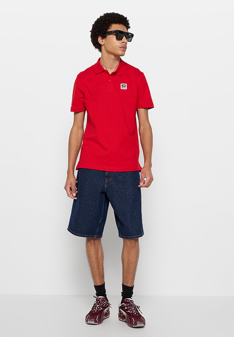 Diesel T-SMITH