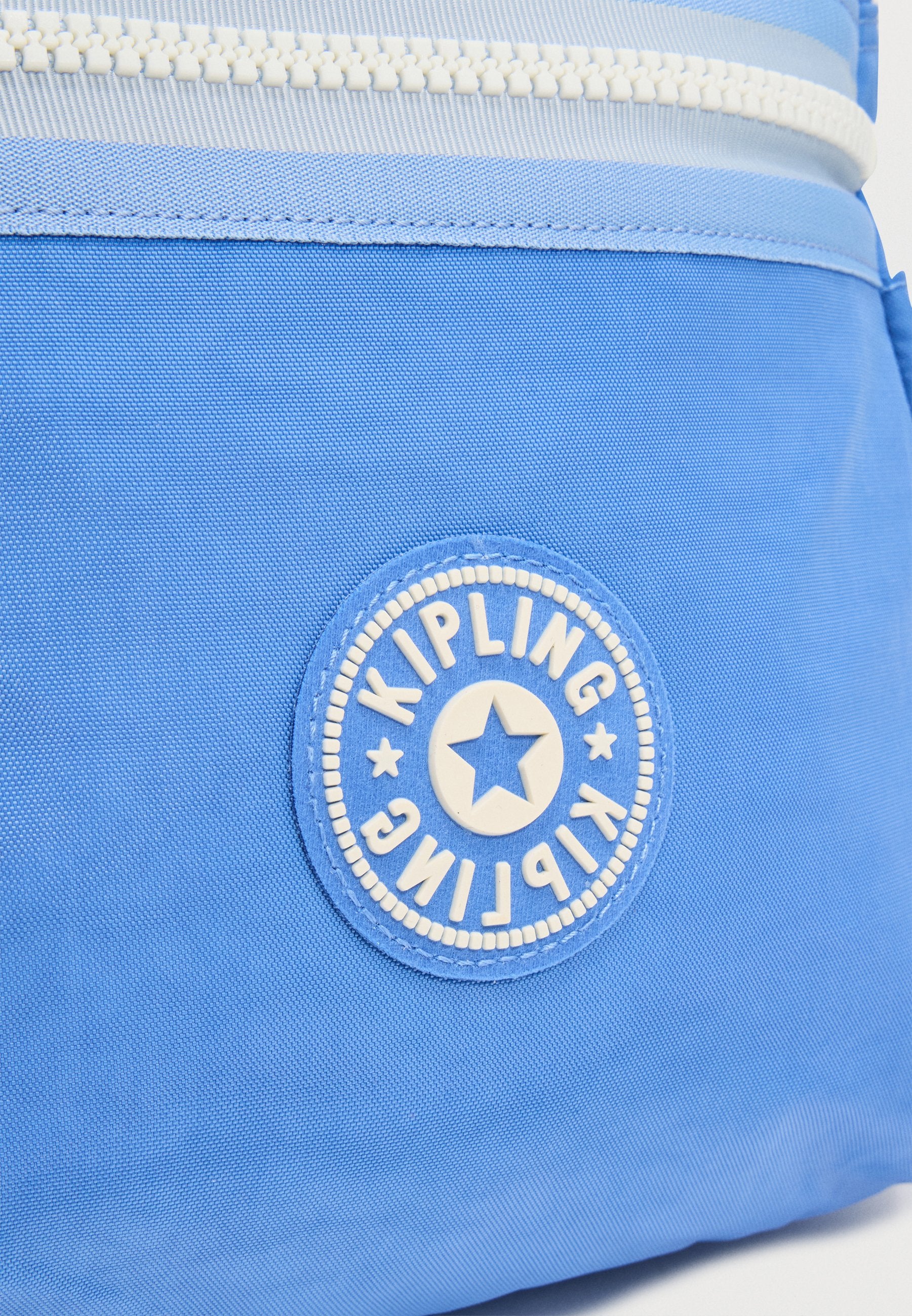 Kipling IVANO M