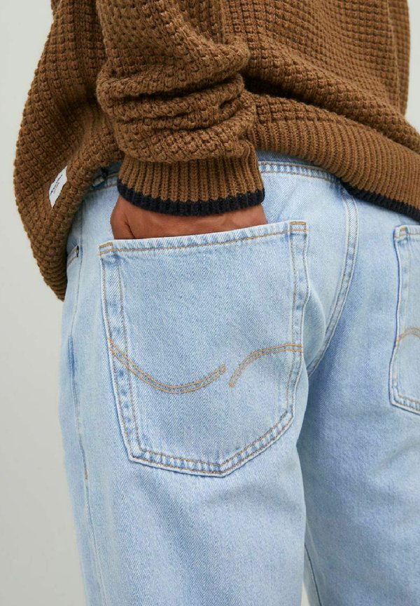 Jack & Jones Tapered fit JJIMIKE JJORIGINAL AKM 223 NOOS