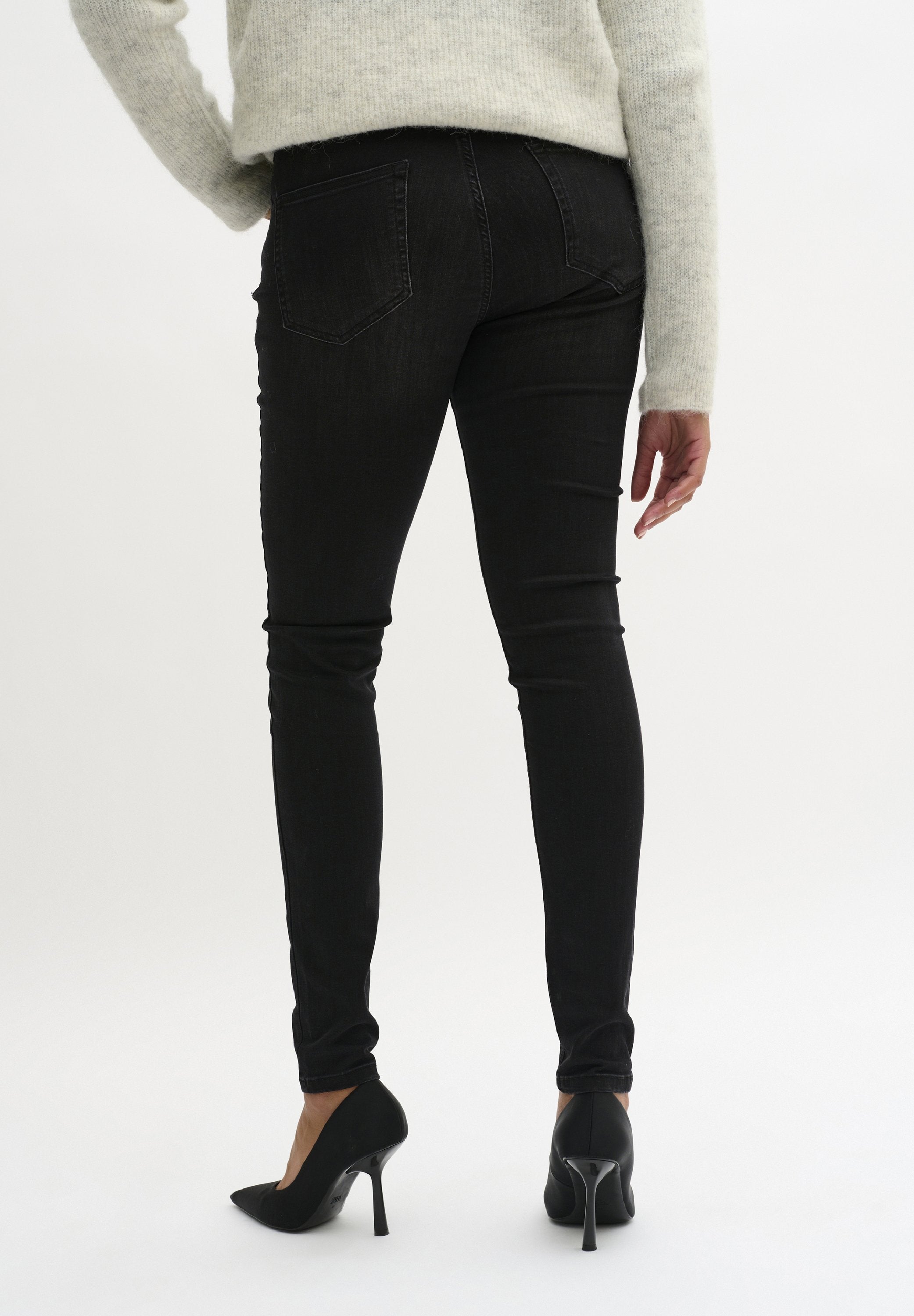 My Essential Wardrobe 39 THE NORA HIGH 100 SLIM Y