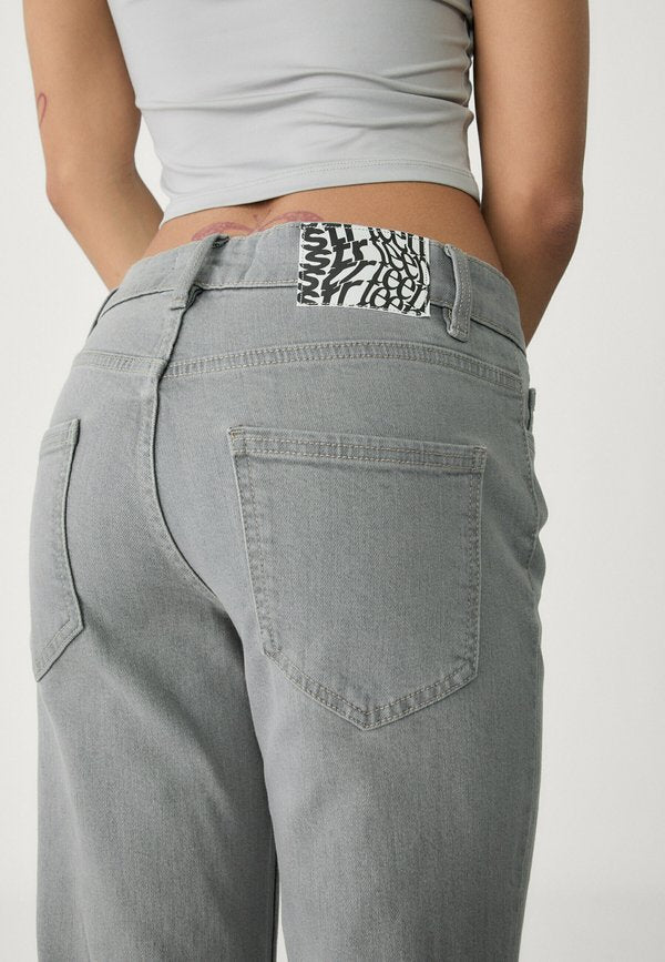 Stradivarius CROPPED