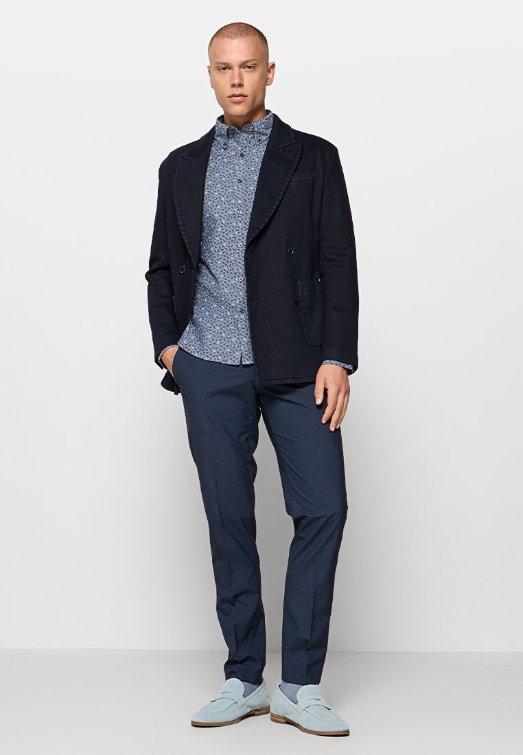 Michael Kors SLIM FIT