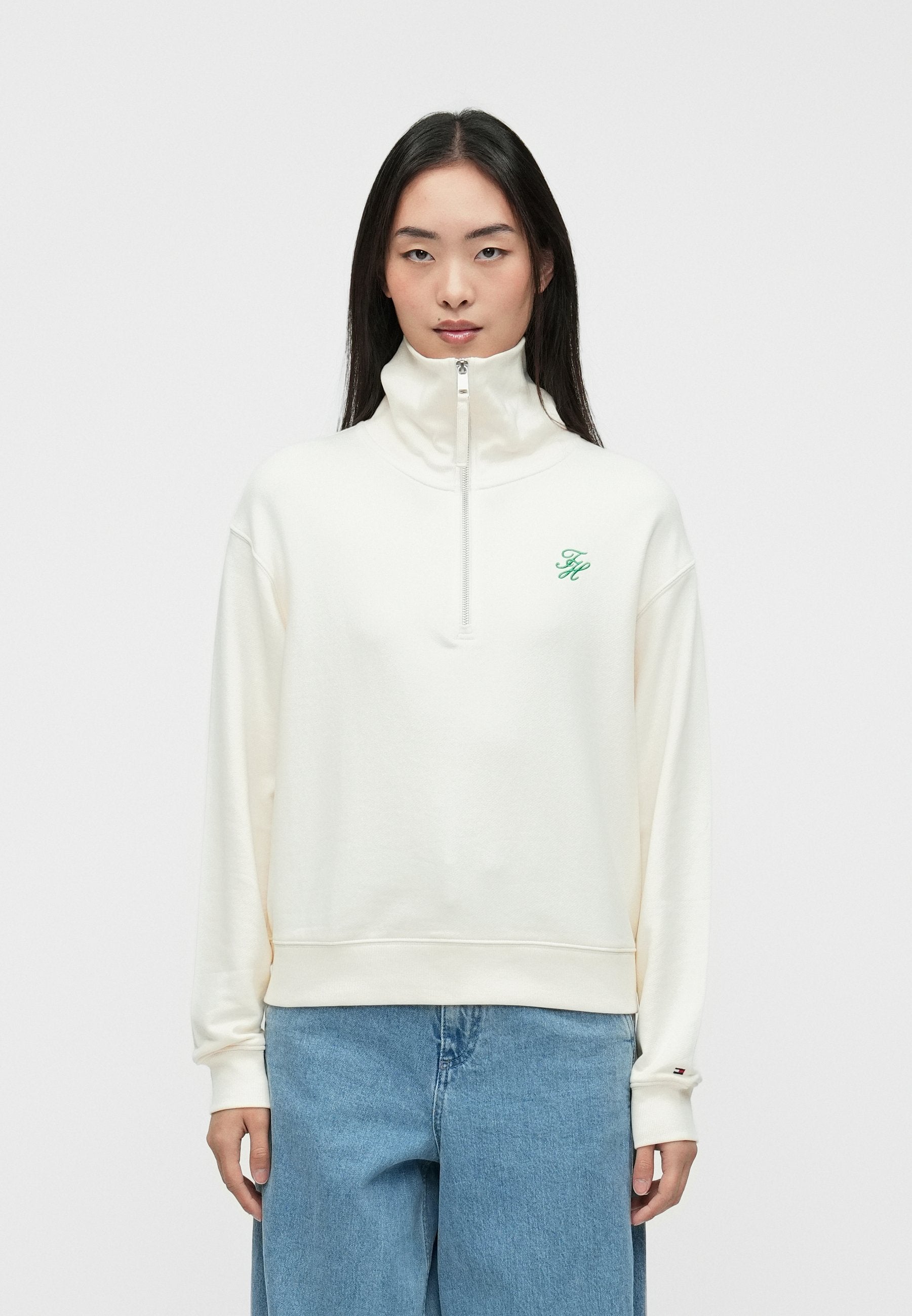 LOGO EMBROIDERY TERRY HALF-ZIP JUMPER Media 3
