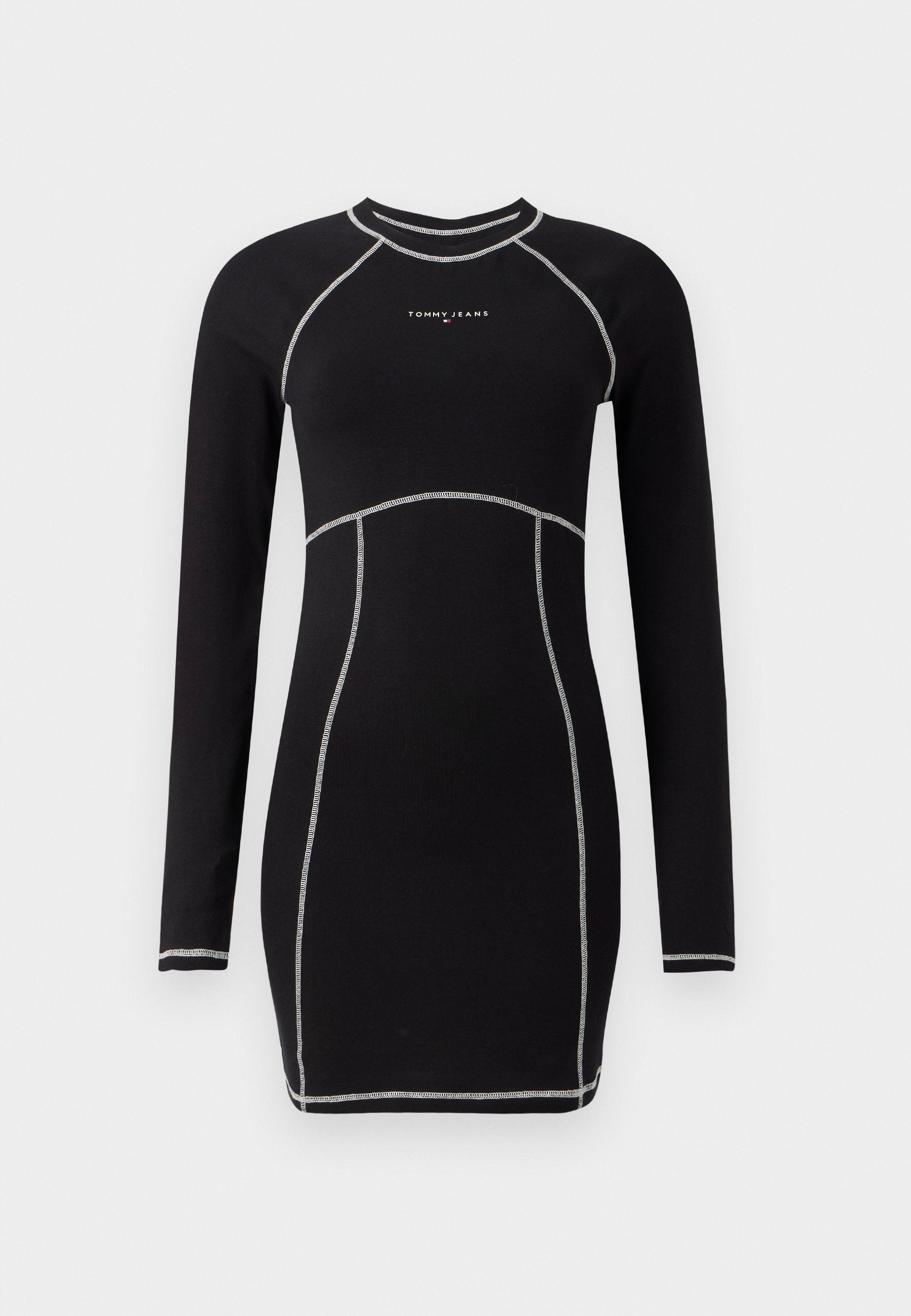 Schwarzes langärmliges Kleid mit einer taillierten Silhouette. Verfügt über kontrastierende silberne Nähte und einen runden Ausschnitt. Logo auf der Brust.