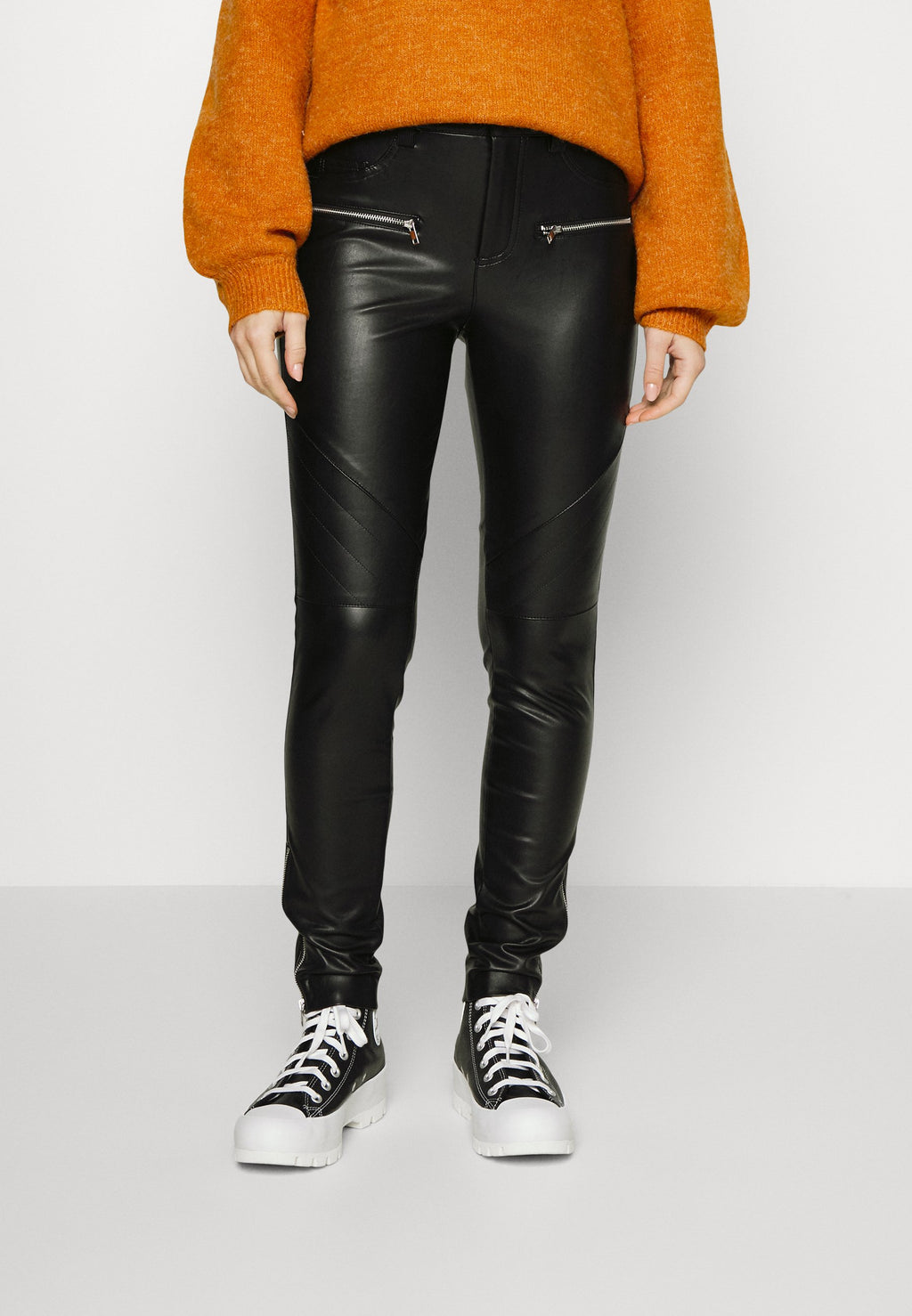 ONLNANNA PANT Media 3