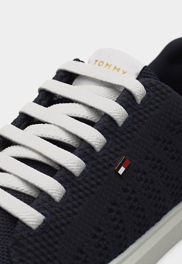 Tommy Hilfiger ICON LIGHT