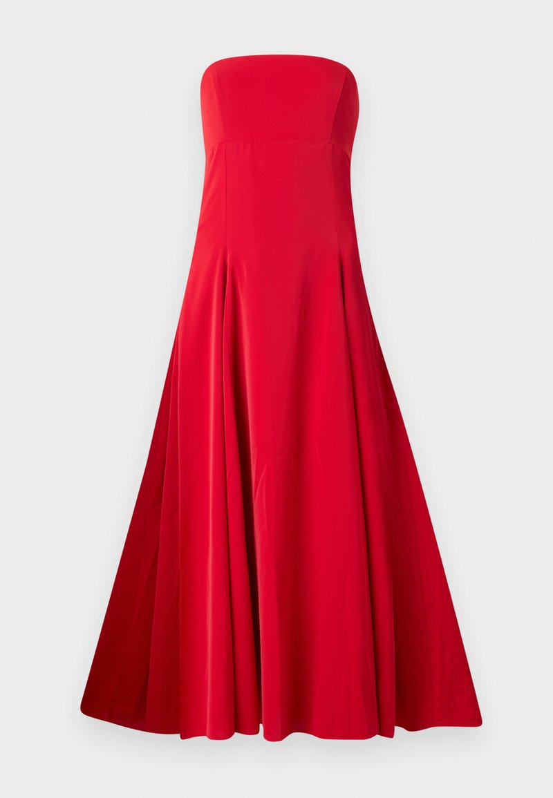 Rotes trägerloses Kleid mit einem taillierten Oberteil und einem weiten, fließenden Rock. Hergestellt aus glattem Stoff mit Falten für Bewegungsfreiheit. Keine sichtbaren Verschlüsse.