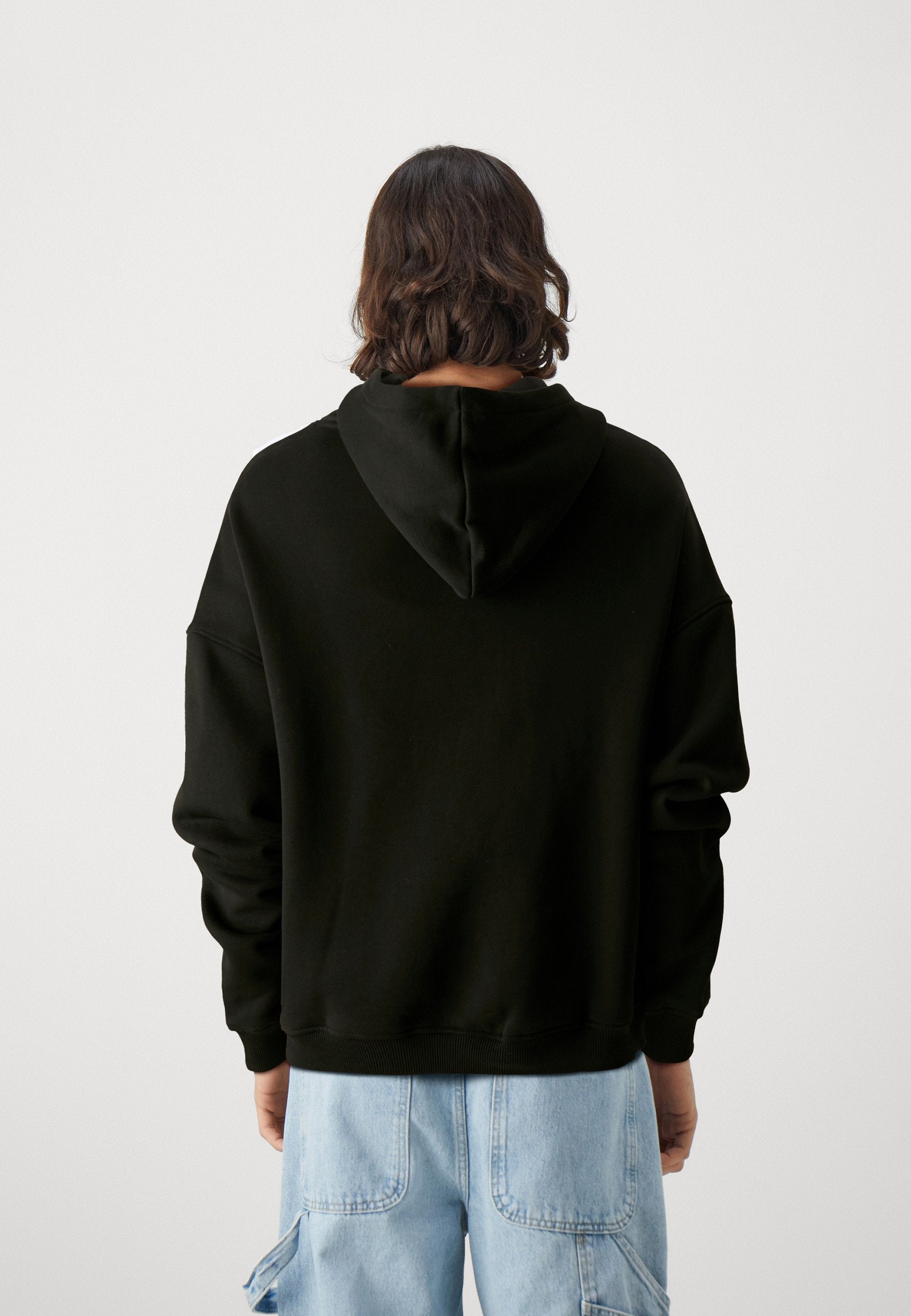 PEQUS GRAPHIC HOODIE UNISEX