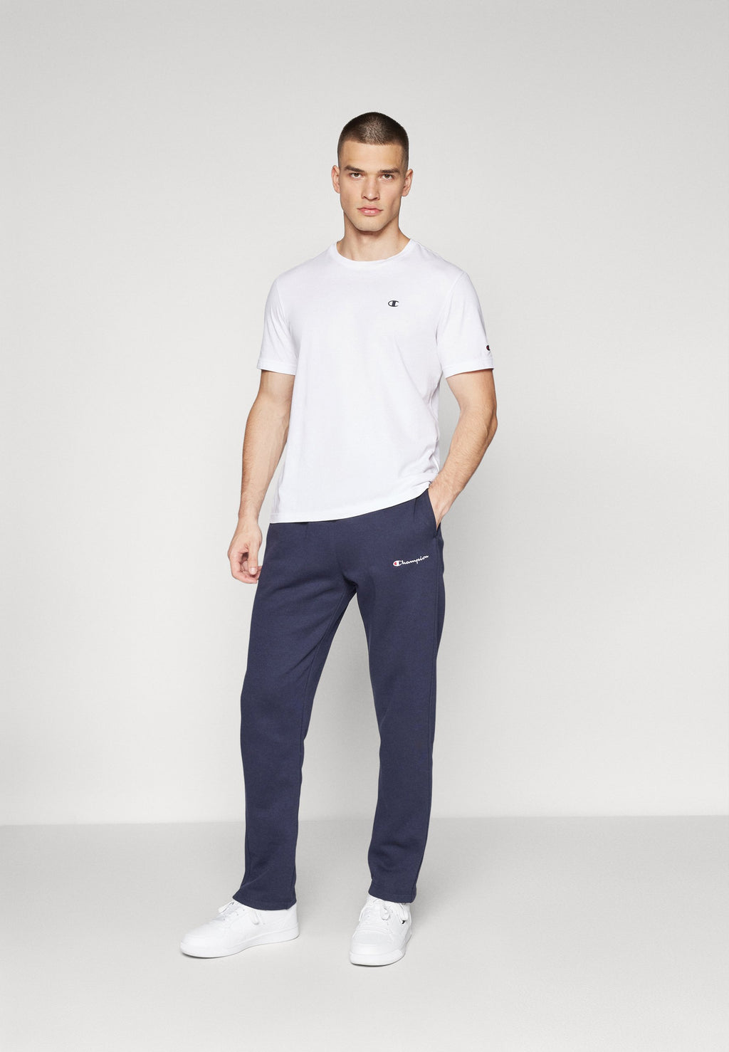 Champion ICONS STRAIGHT HEM CONTRAST LOGO