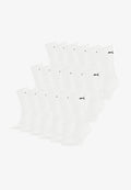 Puma 18 PACK - Sports socks - white