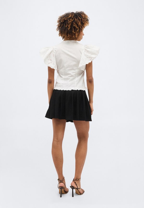 Gina Tricot
