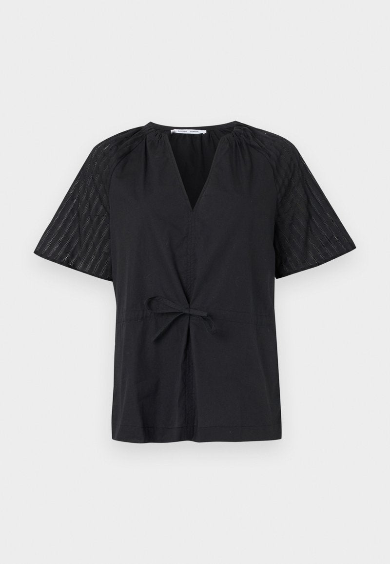 TOMA BLOUSE Media 1