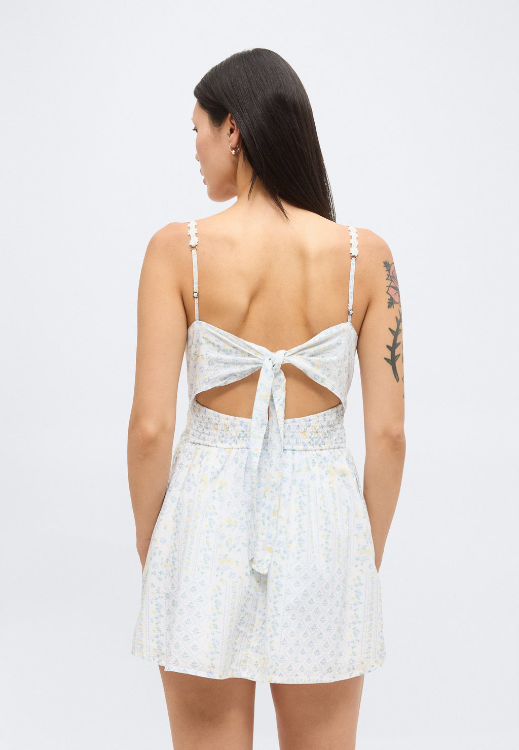 Hollister Co. BARE TRIM BUTTON THRU MINI