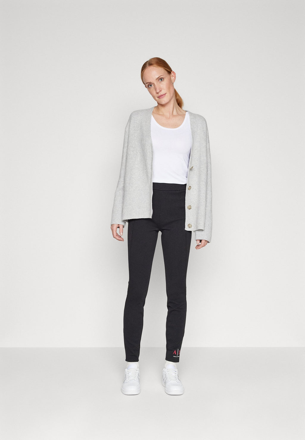 CAPSULE LEGGING Media 2
