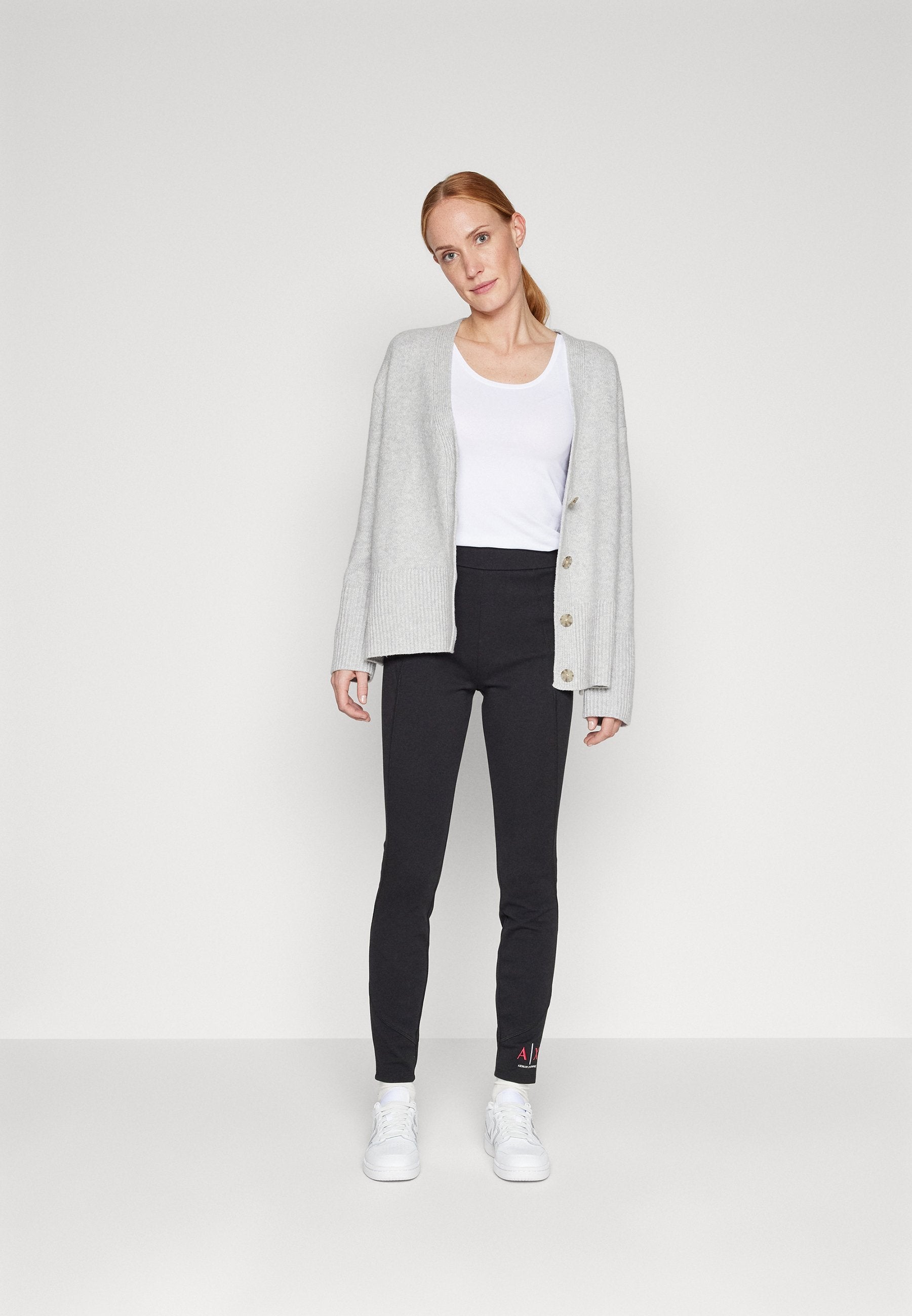 CAPSULE LEGGING Media 2