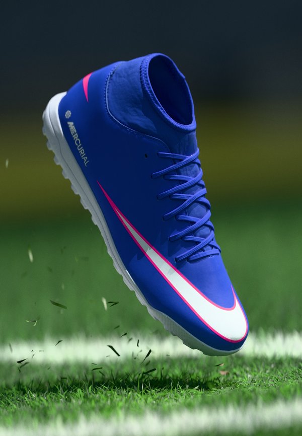 Nike Performance 10 CLUB TF - Turf football boots - racer blue/white