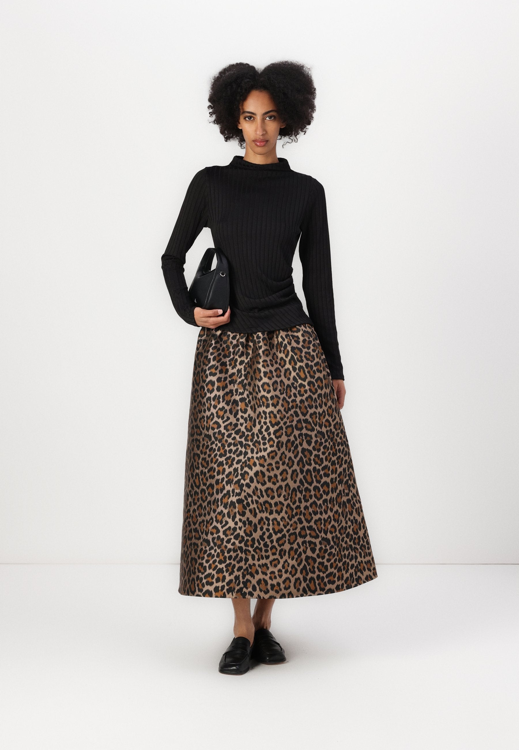 Good American VICTORIAN FUNNEL NECK