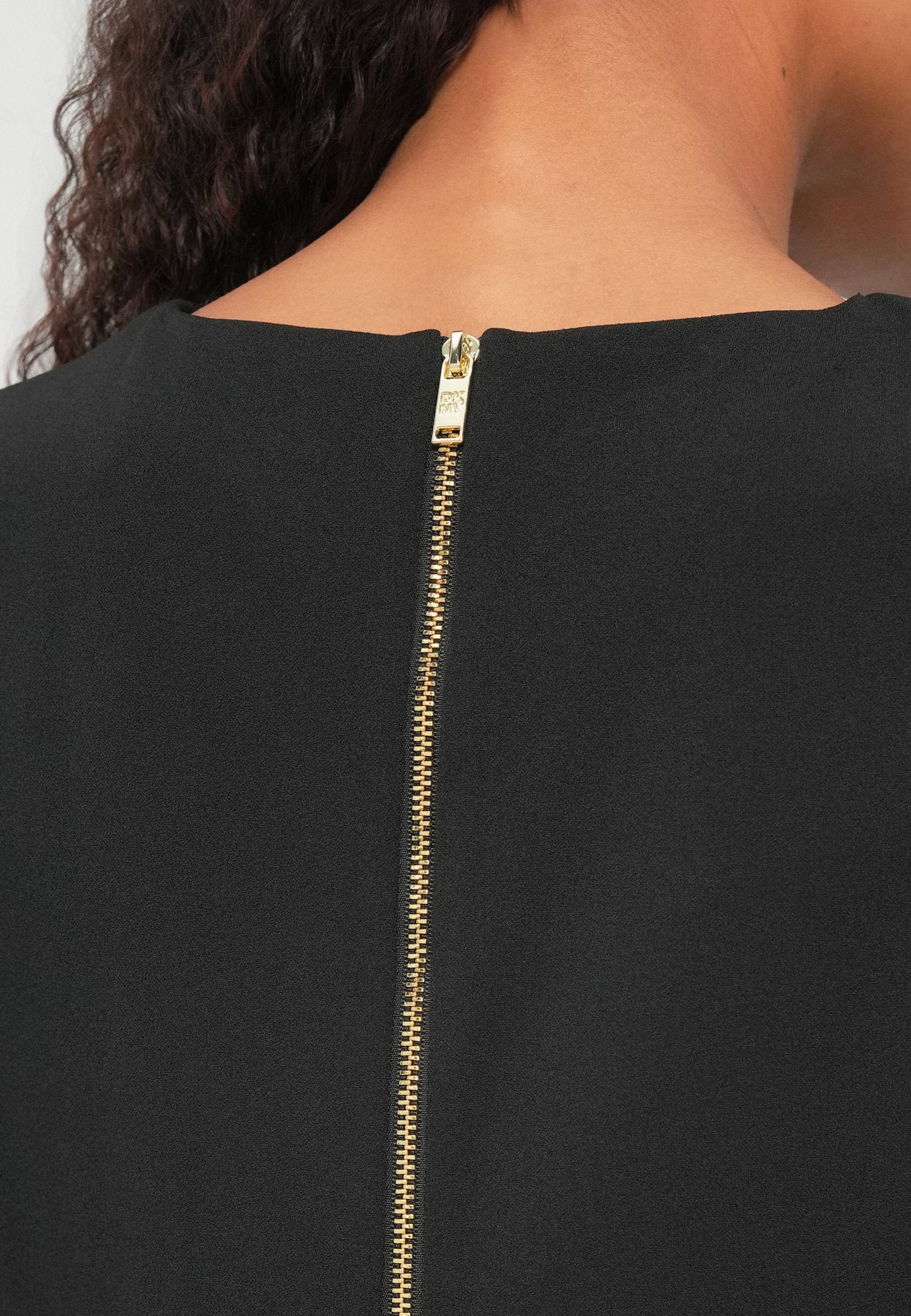 DKNY