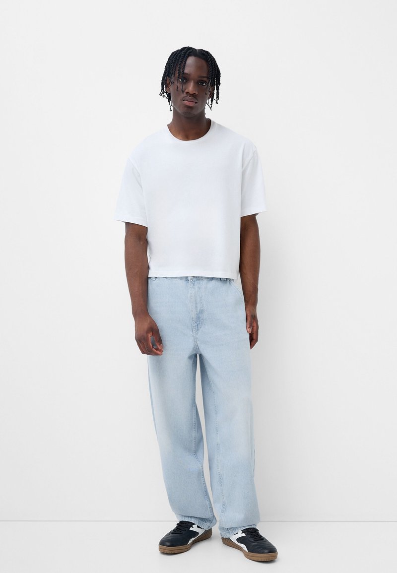 Bershka Jeans Relaxed Fit Media 1