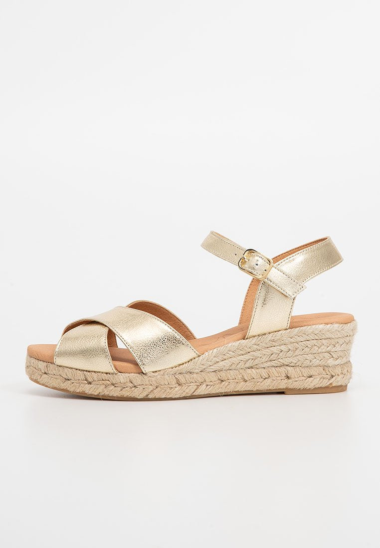 Kanna Keilsandalette Media 1
